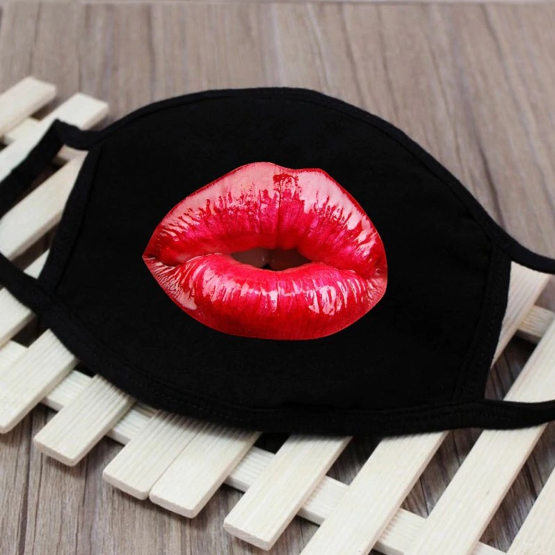 Textile colored face masks 100% cotton - pattern Lips