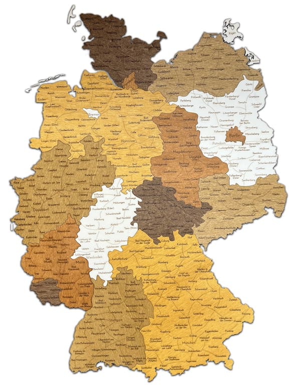 Wooden map of Germany 3D / 2D on the wall